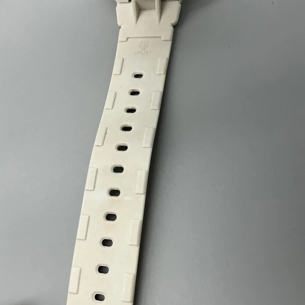 Casio see photos